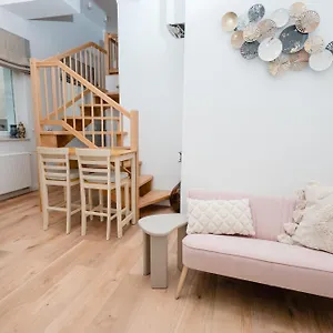 Apartment Designer Im Landhausstil, Hannover